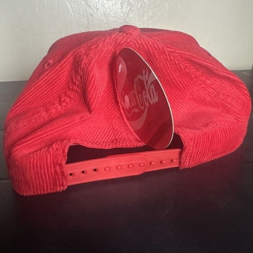 NWT Unisex Coca-Cola MAD Engine Corduroy Snapback Cap - Picture 3 of 6